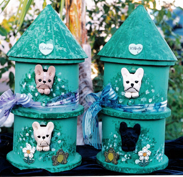 2birdhouses.jpg